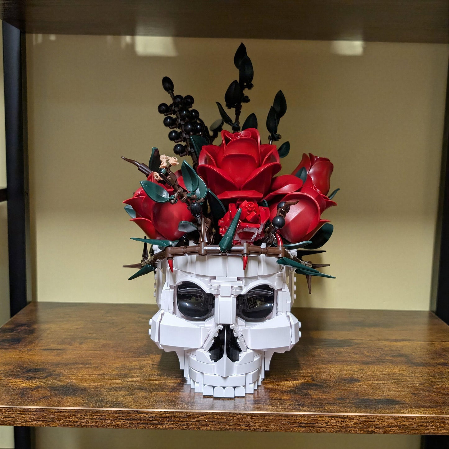 Caveira Gótica e Rosas (1079 peças)