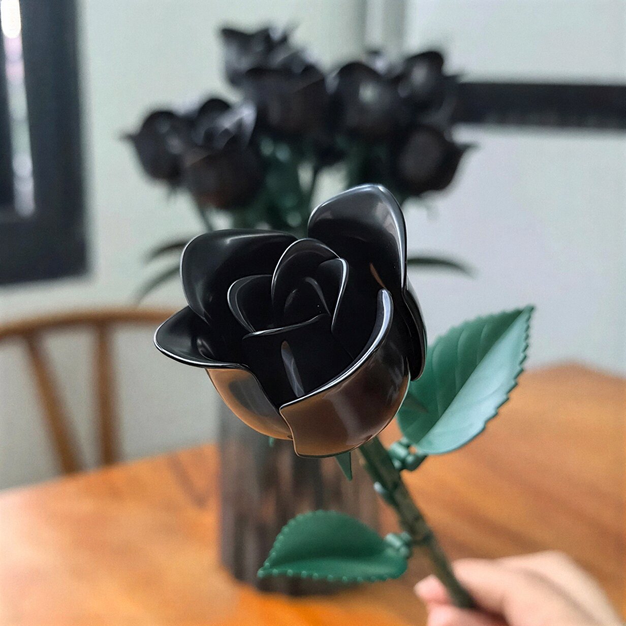 Buquê de Rosas Negras (784 peças)