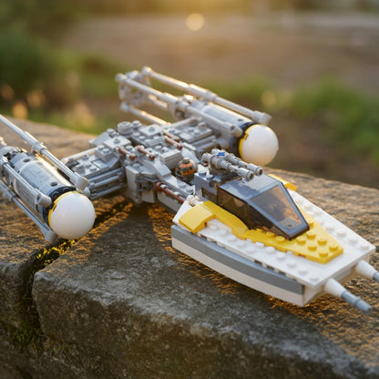 Star Wars - Y-Wing Starfighter (691 peças)