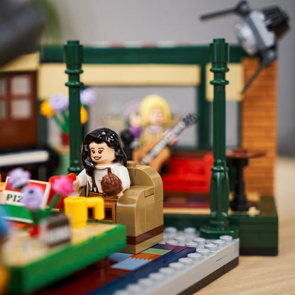 brics-craft-central-perk-20260704-image_lego_19_21319_alt18