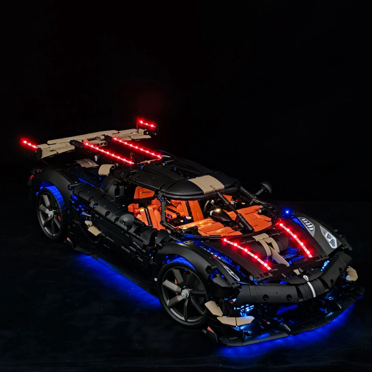 Koenigsegg Sadair's Spear Megacar - Kit de Iluminação