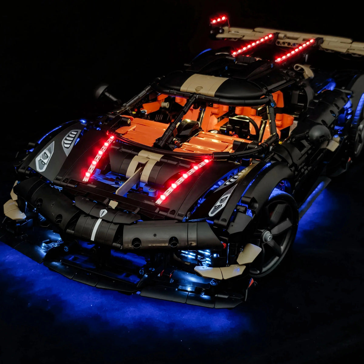 Koenigsegg Sadair's Spear Megacar - Kit de Iluminação