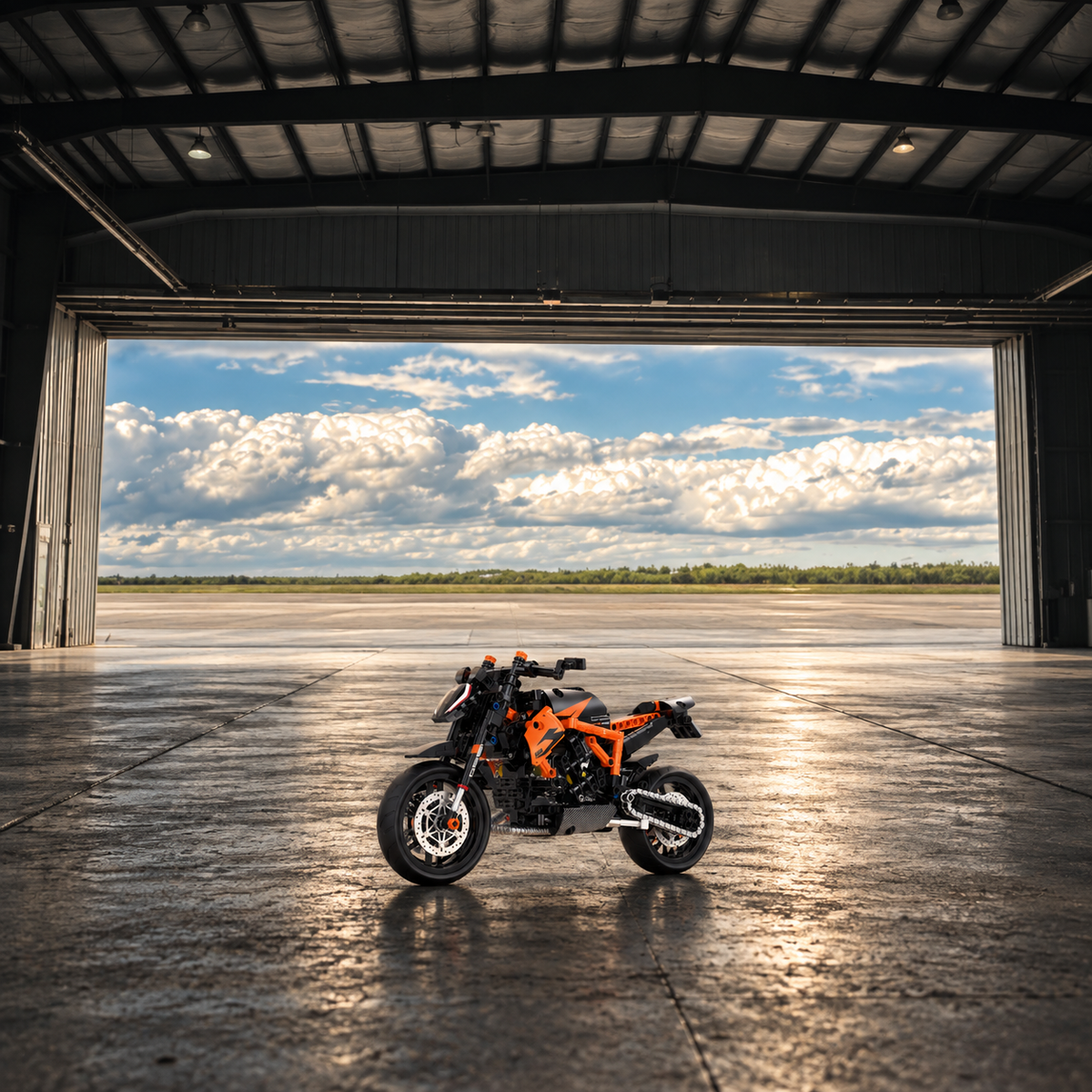 brics-craft-ktm-1290-aprovada-20260922-06-ktm-cenario-01-hangar-open.png