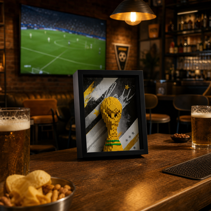 Porta-Retrato Troféu de Futebol em bar esportivo residencial - Brics Craft 20260605-124859