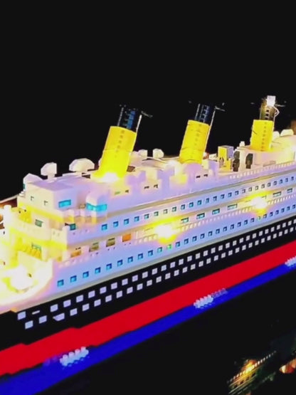 Titanic (4404 micro-peças)