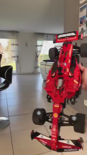 Fórmula 1 - Ferrari SF24 (1361 peças)