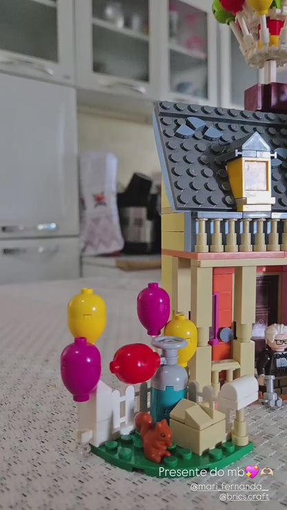 Casa de Up Altas Aventuras (598 peças)