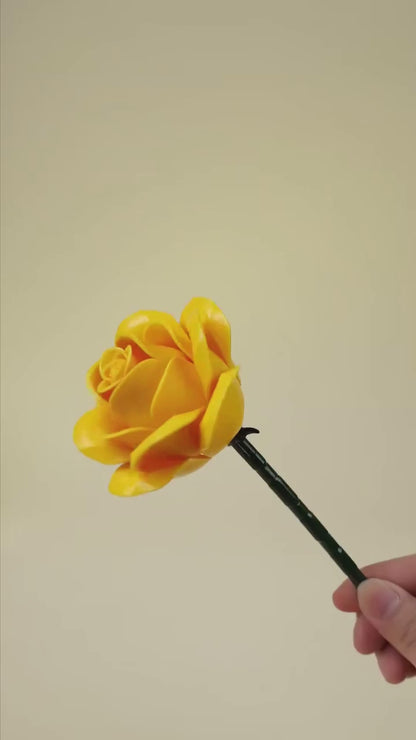 Buquê Raios de Sol Dourado (496 peças)