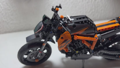 KTM 1290 Super Duke (579 peças)