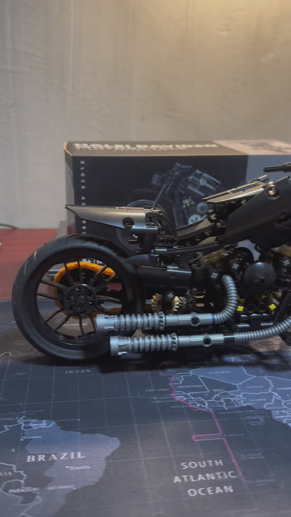 Harley Davidson Forty-Eight XL1200X (586 peças)