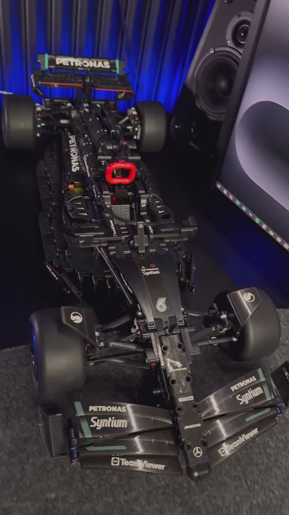 Fórmula 1 - Mercedes-AMG W14 (1642 peças)