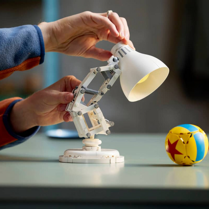 Lâmpada Decorativa (613 peças)