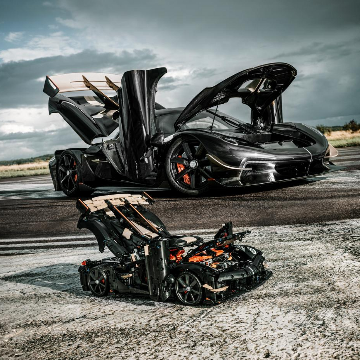 Koenigsegg Sadair's Spear - Megacar (4104 peças)