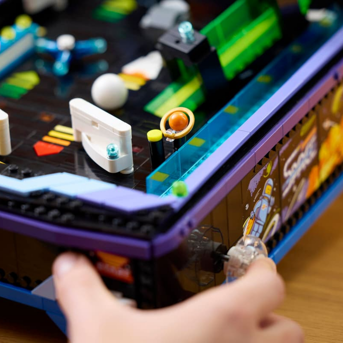 Máquina de Pinball (2274 peças)