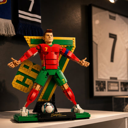 cristiano-ronaldo-lenda-do-futebol-854-pecas-06 06-futebol-quarto-colecionador-4k