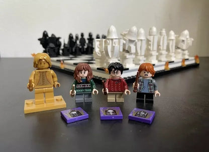 Jogo de Xadrez dos Feiticeiros de Hogwarts - Harry Potter (876 peças)