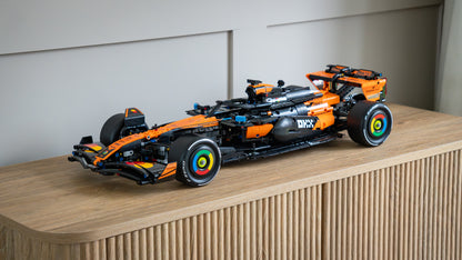 Fórmula 1 - McLaren MCL39 (1675 peças)